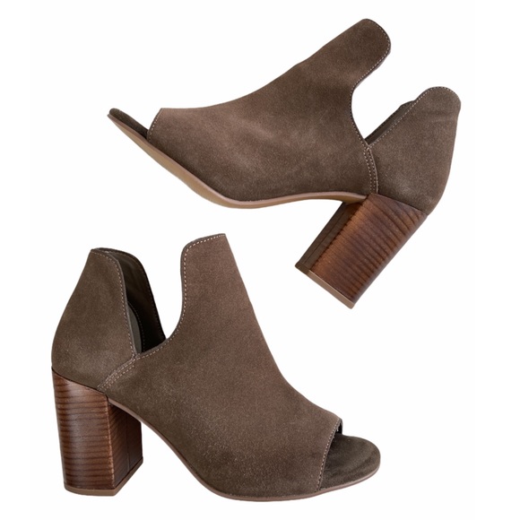 Steve Madden Shoes - Steve Madden Nami Peep Toe Stacked Heel Booties